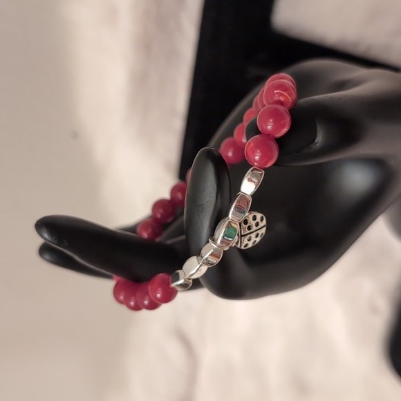 Red Beaded Bracelet with Silver Toned Ladybug Bead Focus - Picture 3 of 7